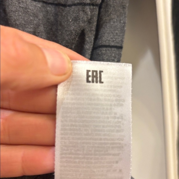 Banana Republic Charcoal Striped Long Sleeve Tee - Picture 8 of 10